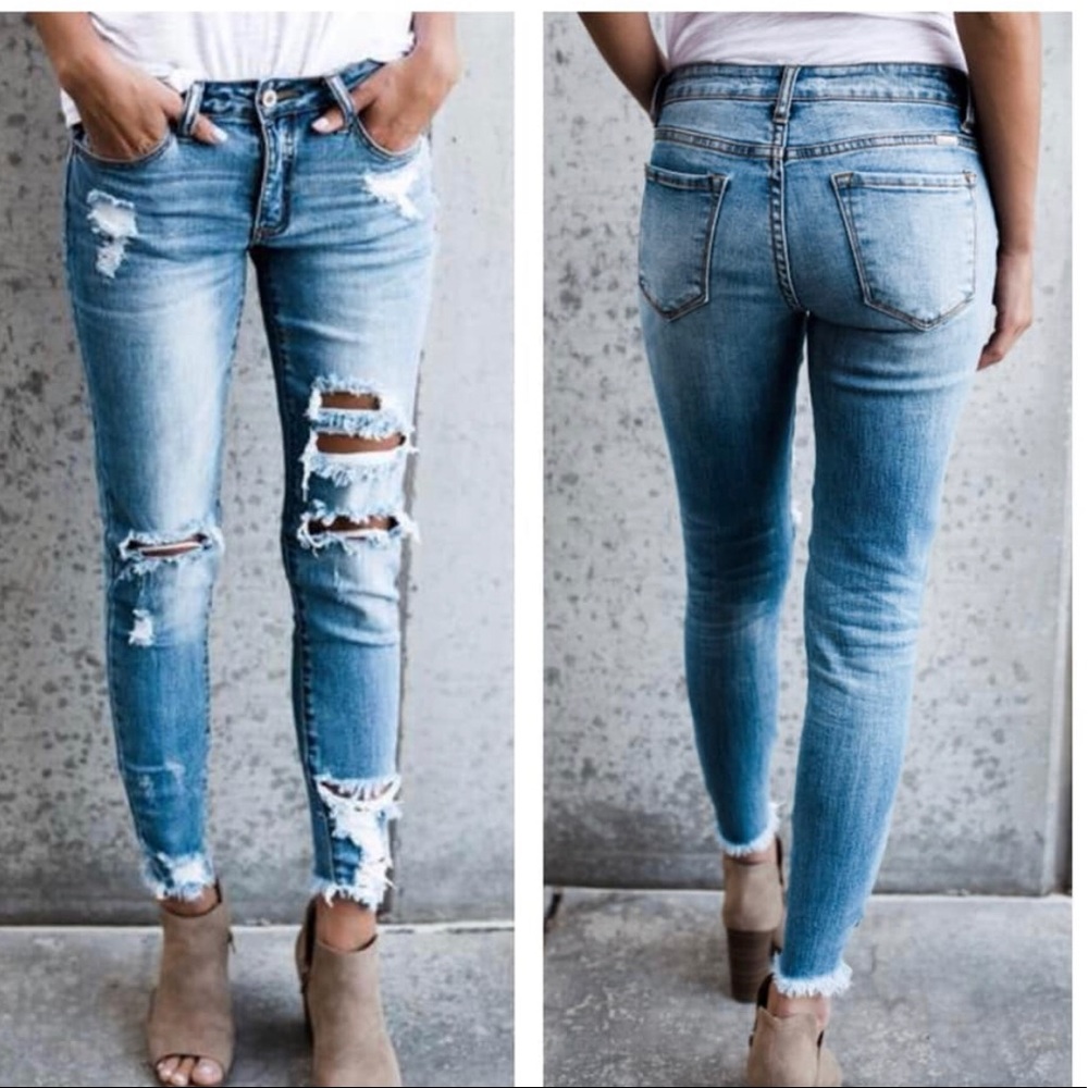NWT Kan Can Distressed Frayed Skinny Jeans Denim